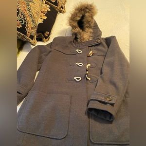 Toggle Coat size Large